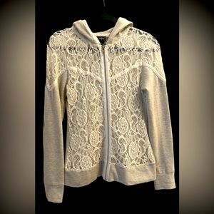 Daytrip by Buckle lace hoodie jacket